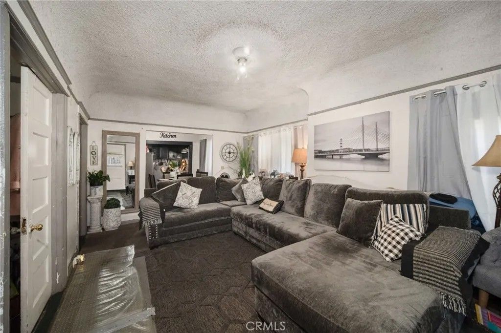 Photo of 3016 Inez St, Los Angeles, CA 90023 (MLS # CV26060403)