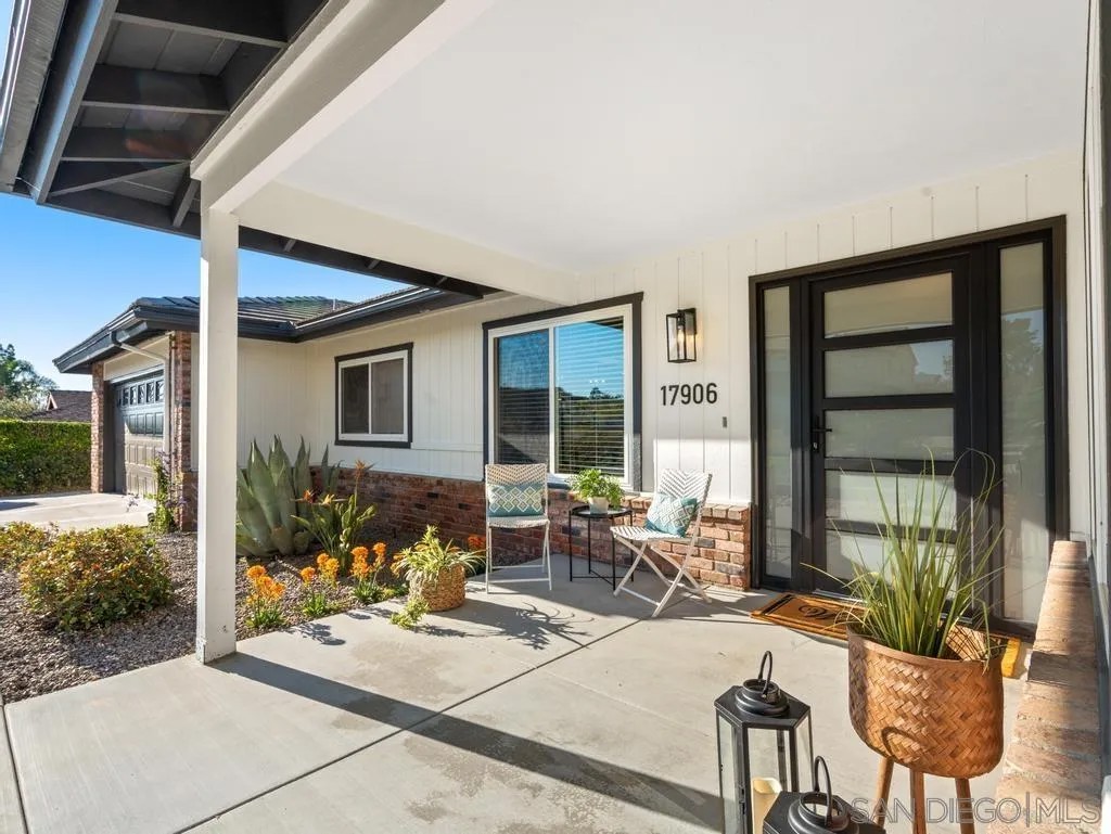 17906 Saint Andrews Dr