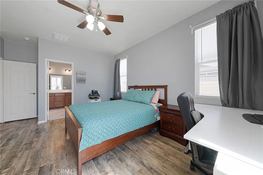 13427 Cypress
