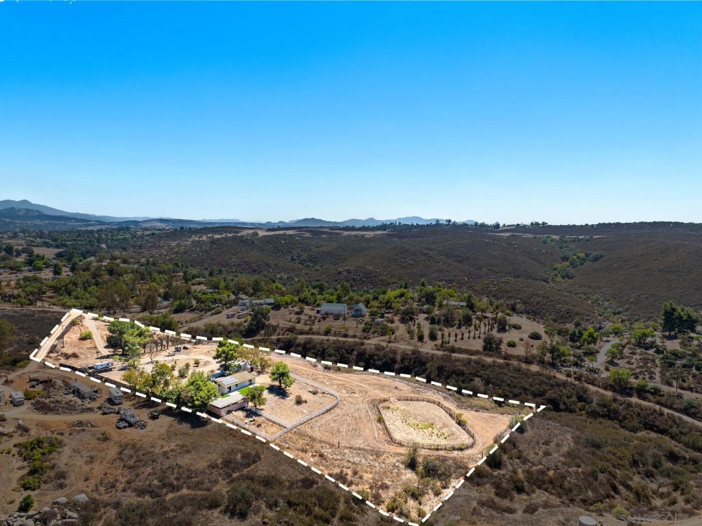Photo of 20052 Pasqual Highlands RD, Ramona, CA 92065 (MLS # 260023459)