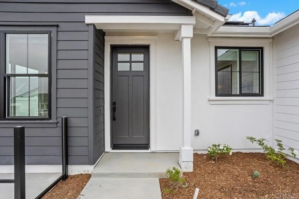 Photo of 1215 Stonemark Place #ADU, Vista, CA 92081 (MLS # NDP2600412)