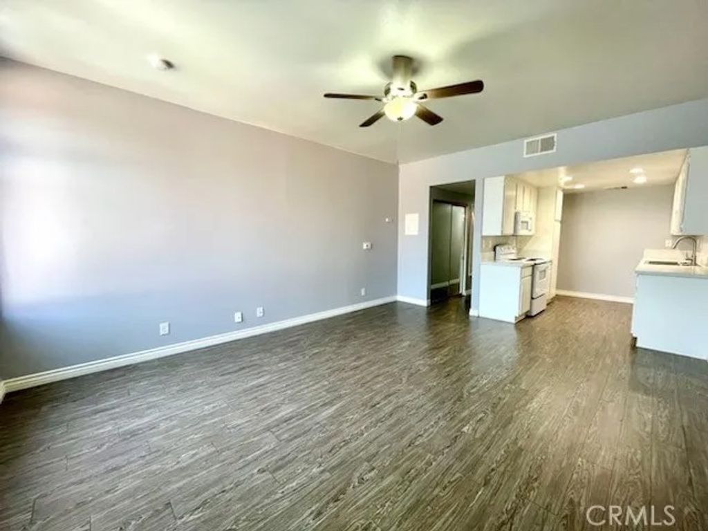 Photo of 100 N Glendora Avenue #208, Glendora, CA 91741 (MLS # CV25278786)