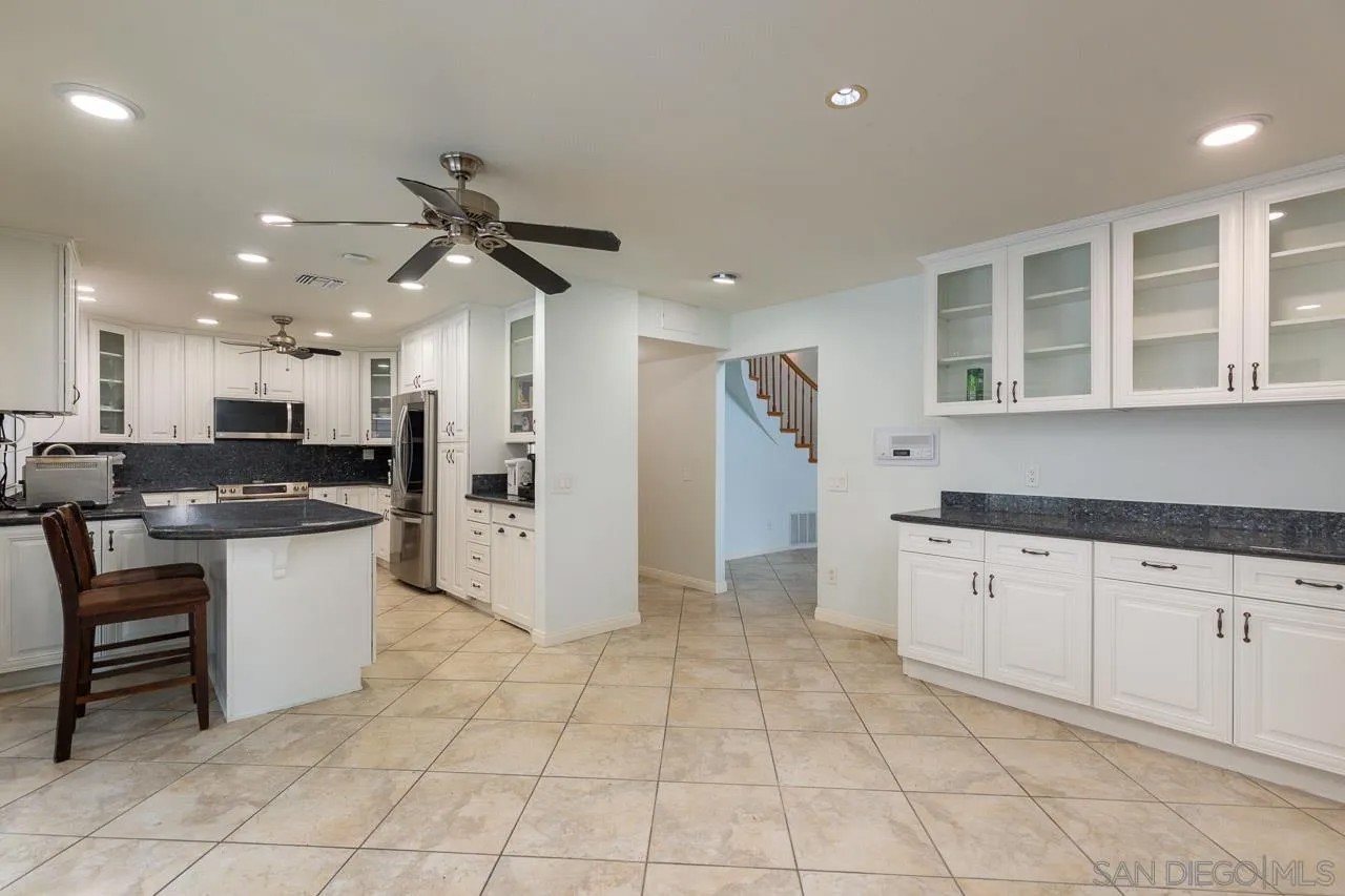 17924 Cabela Dr
