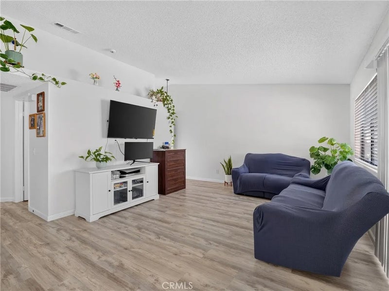 23595 Ashwood