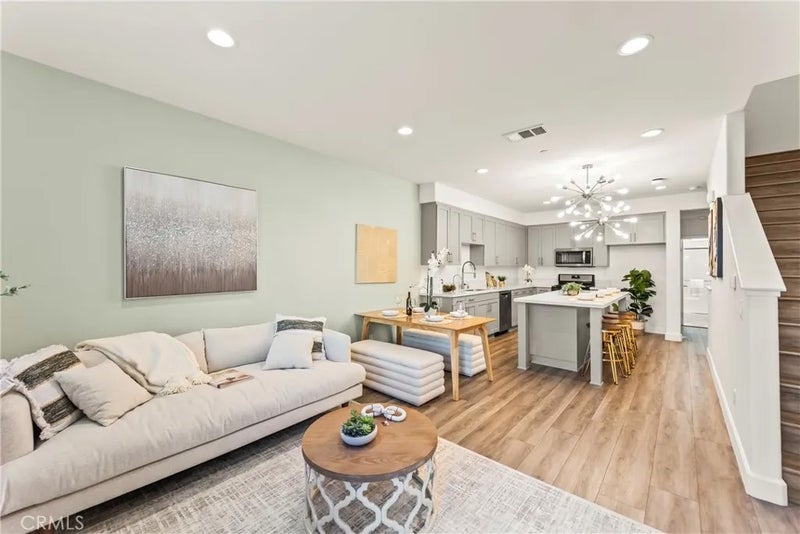 116 N 6th B