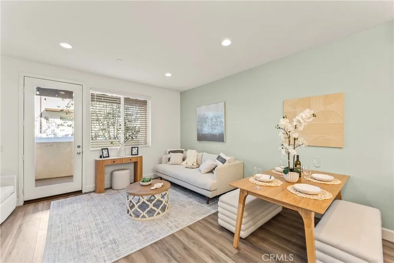 116 N 6th B