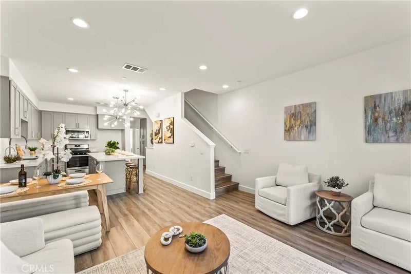 116 N 6th B