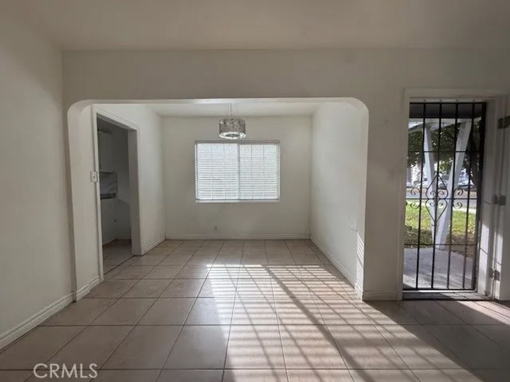 Photo of 14810 S Cookacre Avenue, Compton, CA 90221 (MLS # IV25280741)