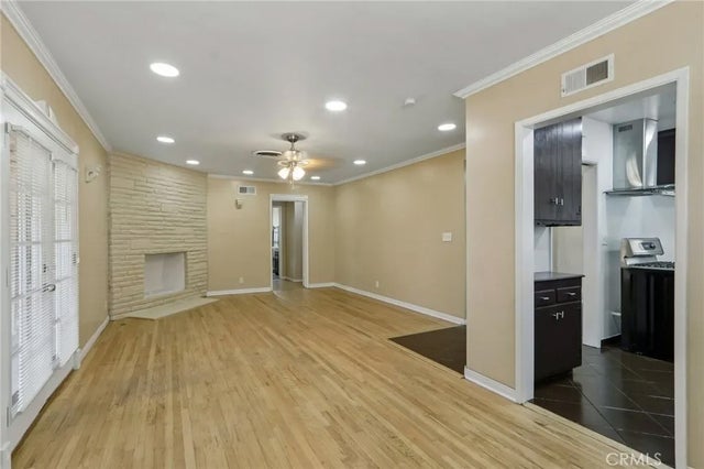 13155 Gault, Los Angeles