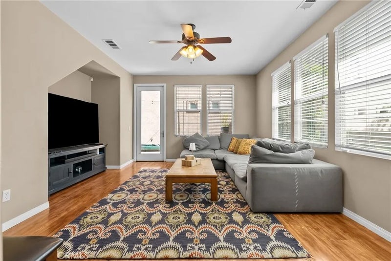 31774 Calle Del Cielo