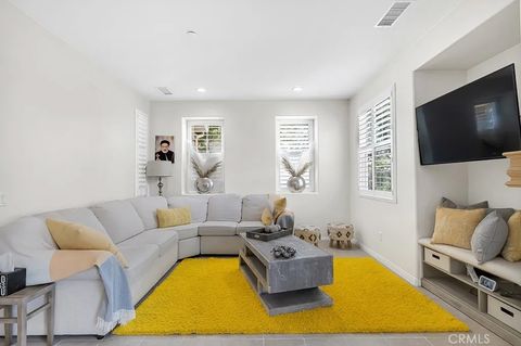 Property photo of 2931 Esperanza B, Simi Valley, CA 93063