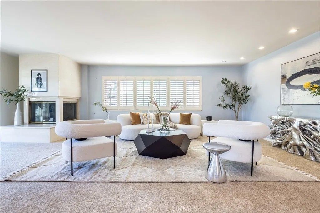 Photo of 1215 S Orange Grove #5, Pasadena, CA 91105 (MLS # PW26014774)