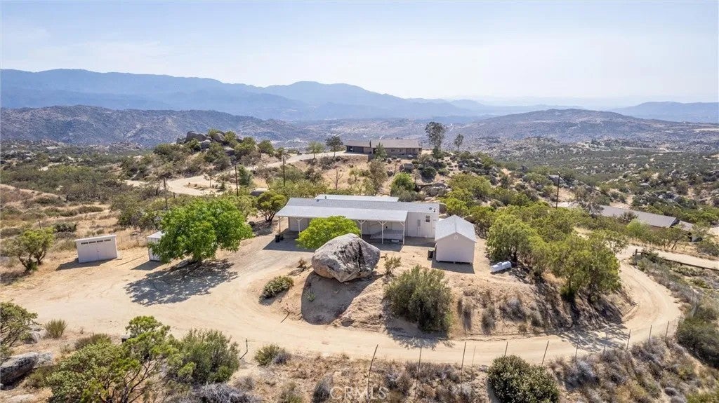 Photo of 44700 Gold Creek Lane, Aguanga, CA 92536 (MLS # SW26094111)
