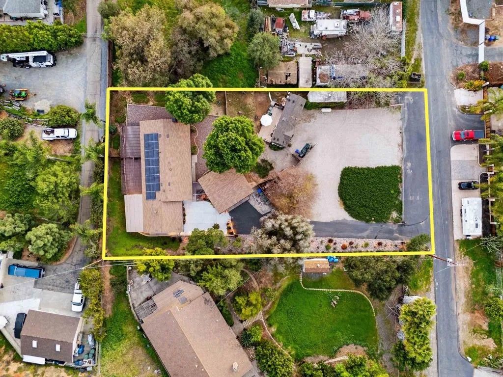 Photo of 1130 Pebble Springs Lane, Escondido, CA 92026 (MLS # PTP2600952)