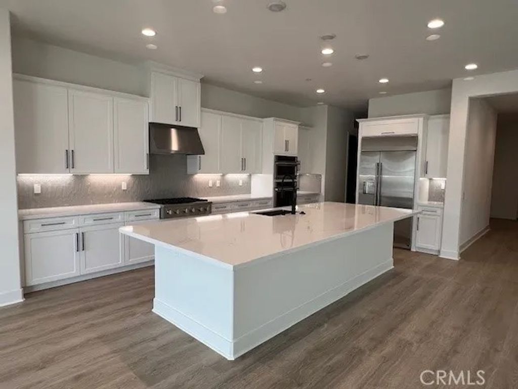 Photo of 4625 Avondale Place, Chino, CA 91710 (MLS # IG25246850)