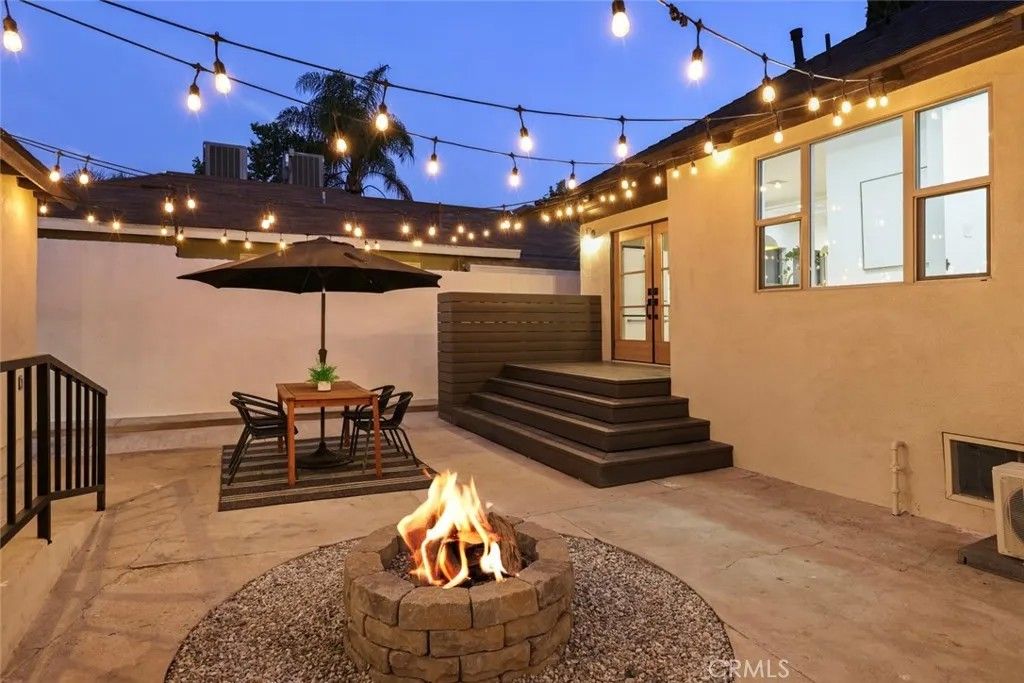 Photo of 125 S Avenue 60 Ave, Los Angeles, CA 90042 (MLS # PW26007866)