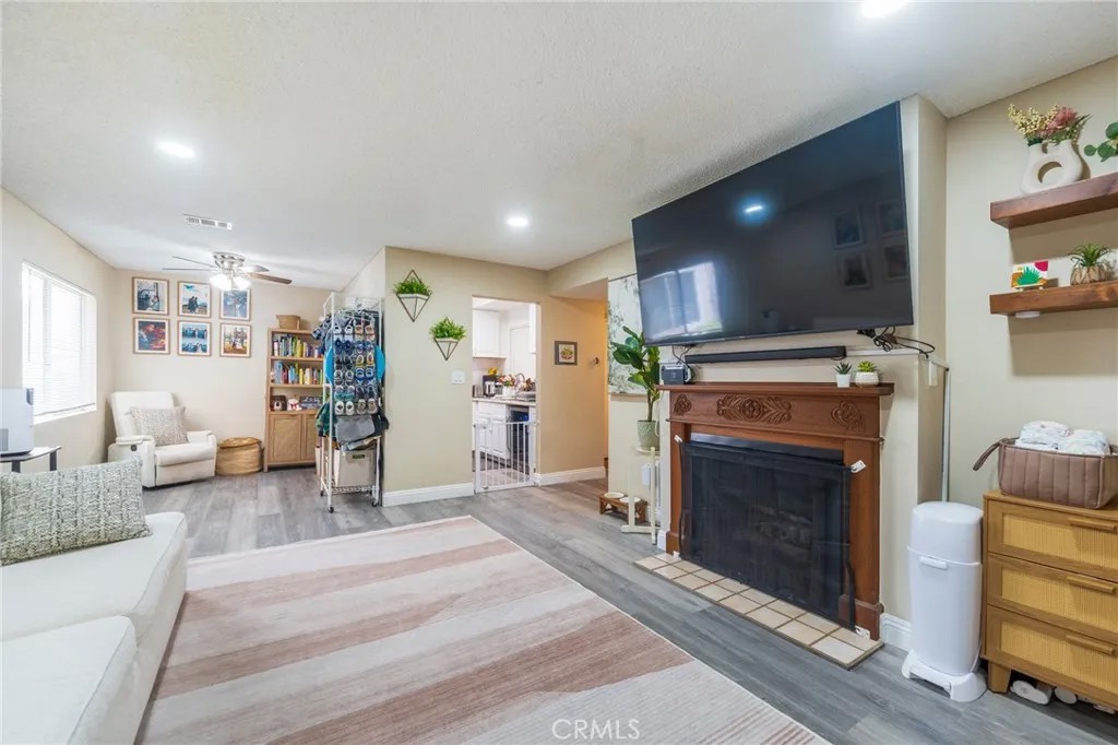 628 Daisy Avenue 225