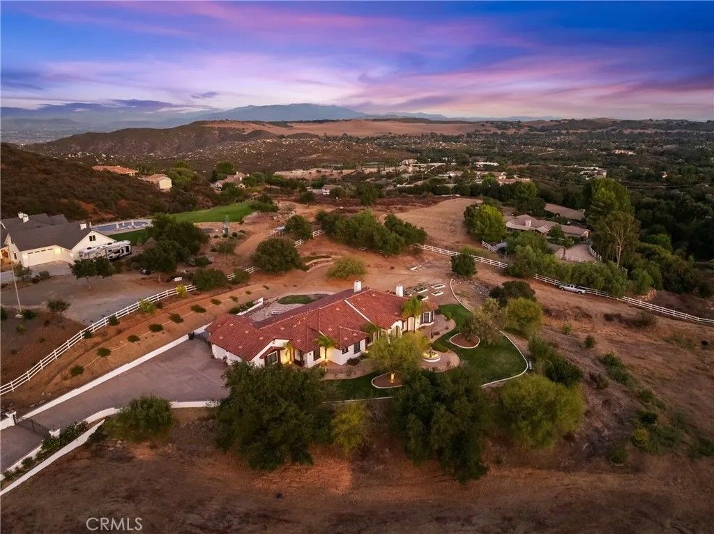 Photo of 21977 Paseo Chico, Murrieta, CA 92562 (MLS # SW25218081)