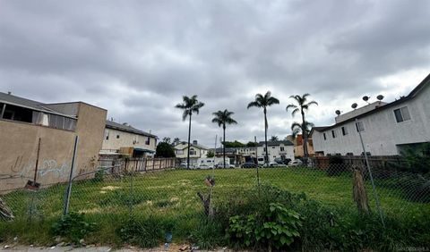 4230 45th St 32-34 San Diego CA 92115