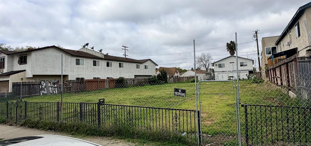 Photo of 4230 45th St, San Diego, CA 92115 (MLS # 260005057)