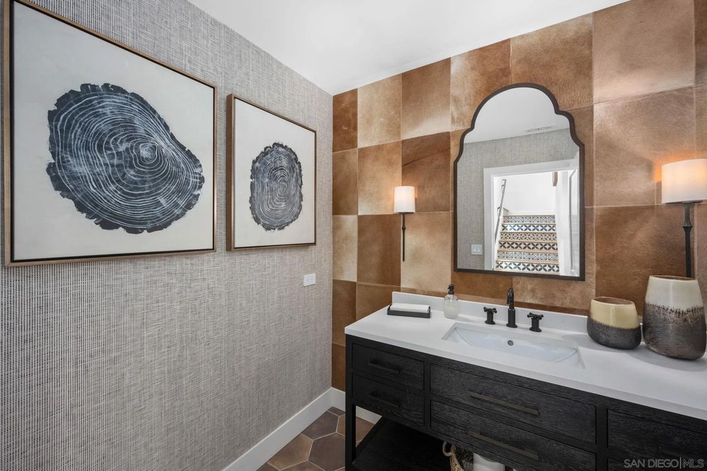 Photo of 5424 El Cielito, Rancho Santa Fe, CA 92067 (MLS # 260006031)