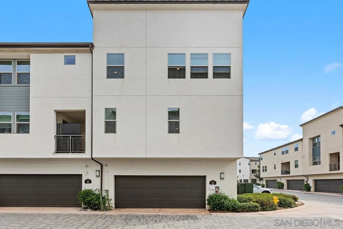 16755 Coyote Bush 89