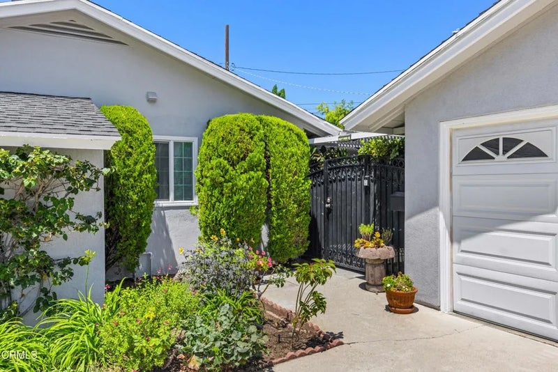1305 Valley View Avenue