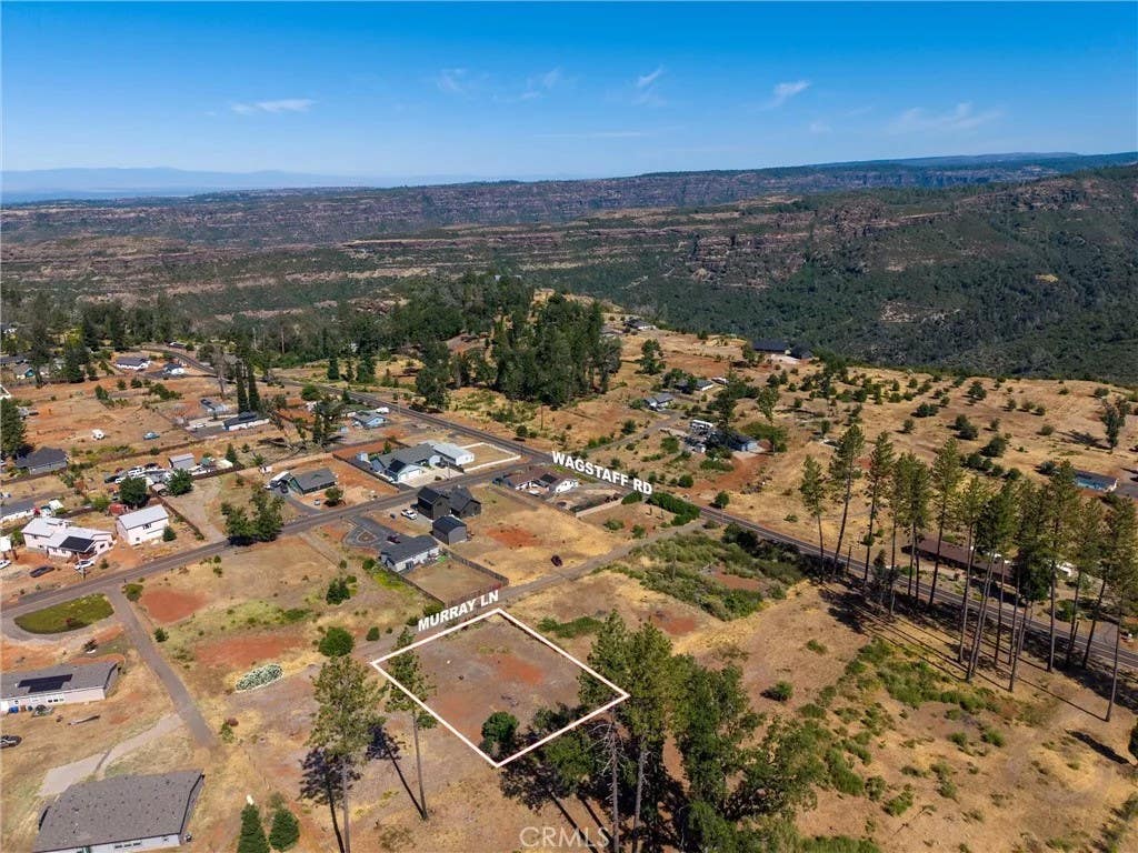 Photo of 6374 Murray Ln, Paradise, CA 95969 (MLS # SN26147308)