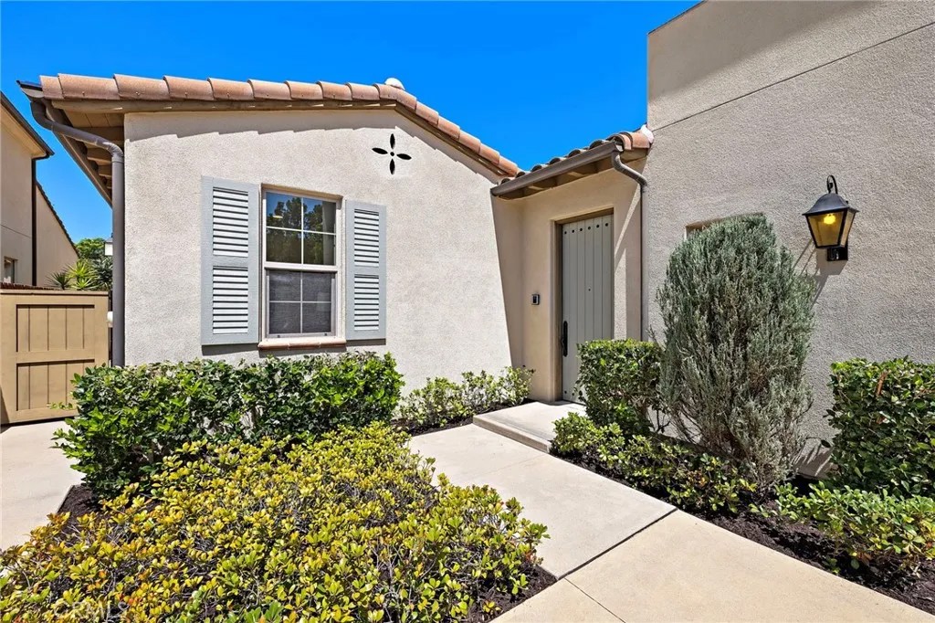 8522 Kristen View Court