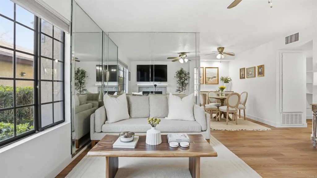 3046 Iris Avenue 301