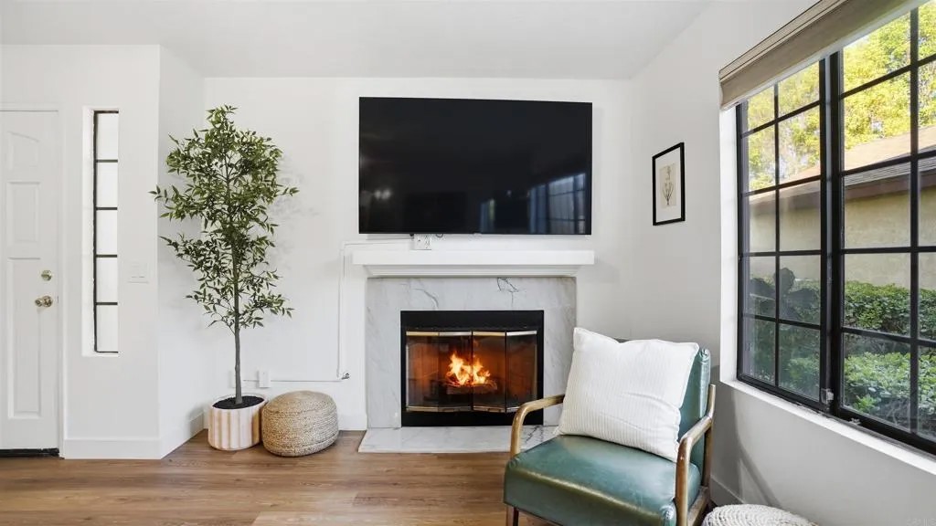 3046 Iris Avenue 301