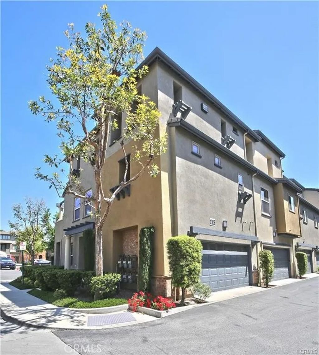 Photo of 12426 Canal Drive #1, Rancho Cucamonga, CA 91739 (MLS # AR26002421)