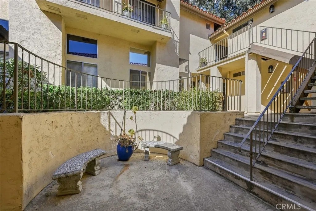 1016 Grape Street