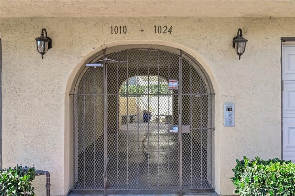 Photo of 1016 Grape Street, San Marcos, CA 92069 (MLS # SW26191167)
