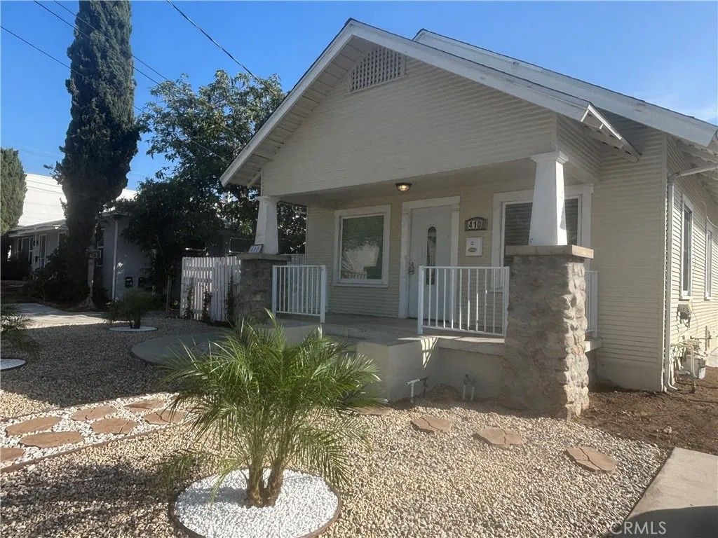 Photo of 410 N Adams st. Street, Glendale, CA 91206 (MLS # GD25252090)