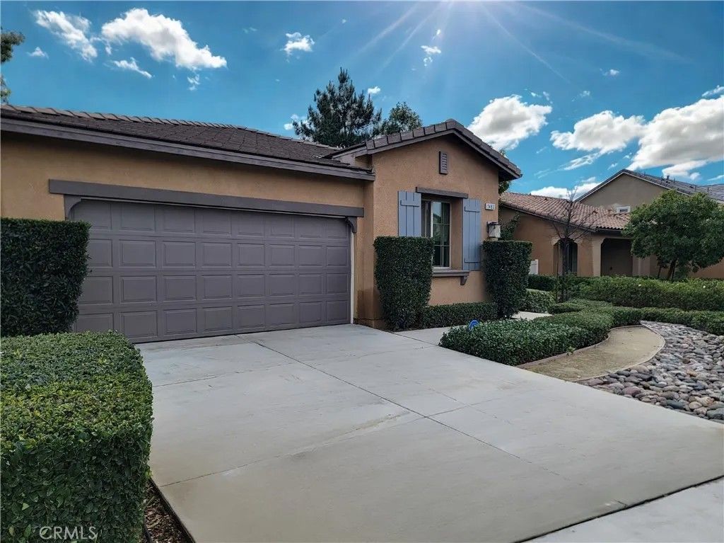 Photo of 1483 White Dwarf, Beaumont, CA 92223 (MLS # SW26001344)