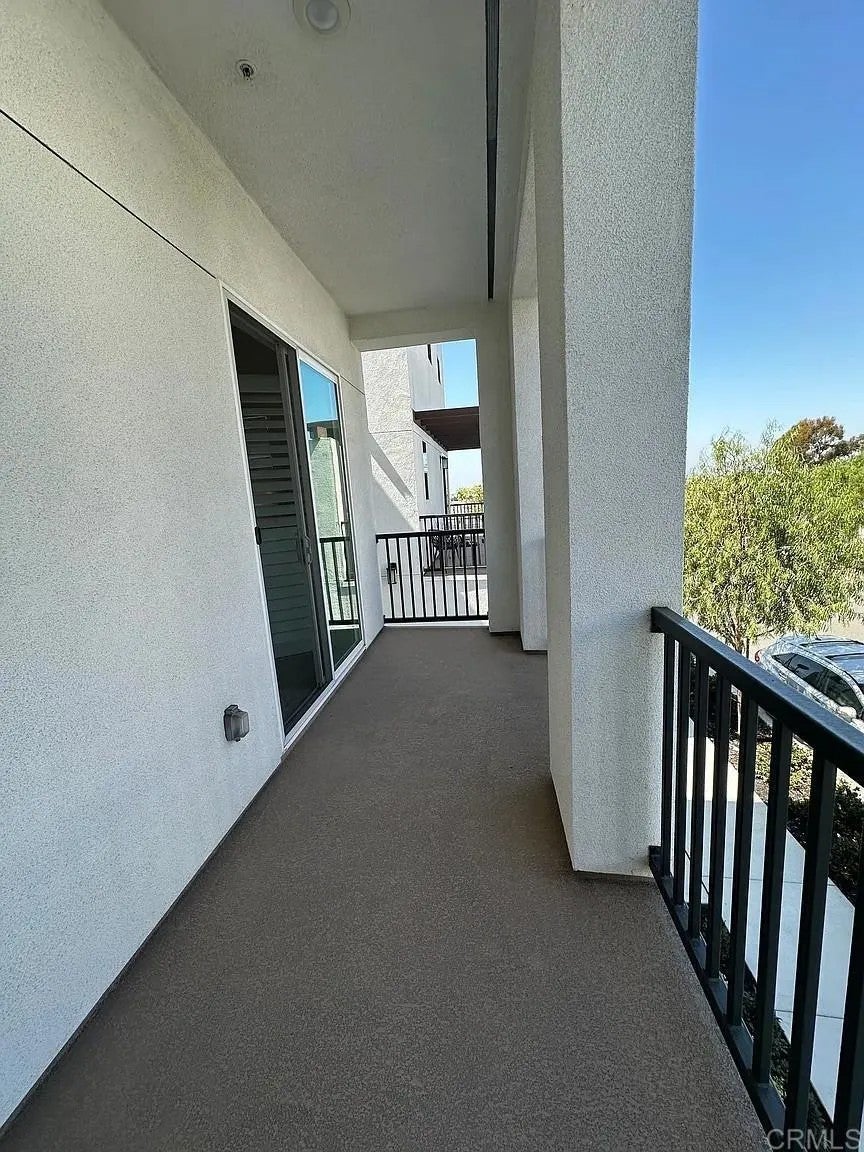 2015 Mindoro Lane 4