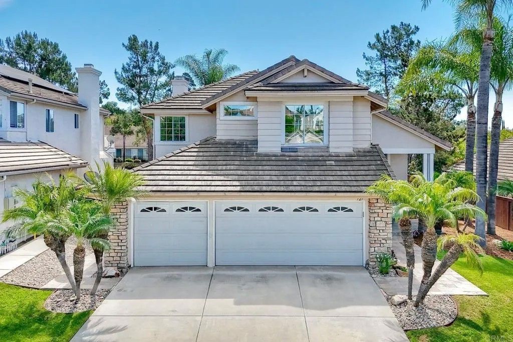 Photo of 727 Pebble Beach Drive, San Marcos, CA 92069 (MLS # NDP2603361)