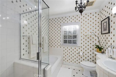 Tiny photo for 5306 Norwich Avenue, Sherman Oaks, CA 91411 (MLS # SR25250609)