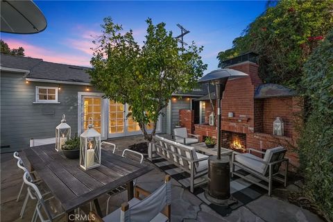 Tiny photo for 5306 Norwich Avenue, Sherman Oaks, CA 91411 (MLS # SR25250609)