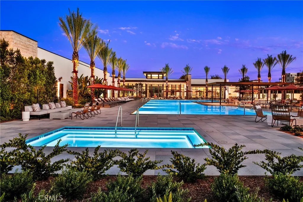 738 Snowberry Place