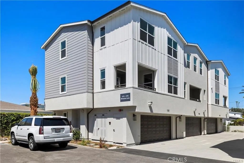 Photo of 1171 Winslow Lane, Newport Beach, CA 92660 (MLS # NP26162771)