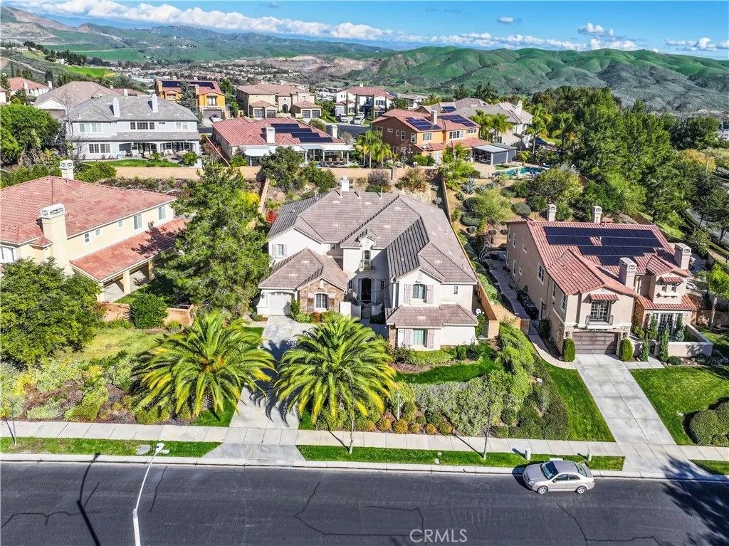 Photo of 21892 Thimbleberry Court, Corona, CA 92883 (MLS # TR25267611)