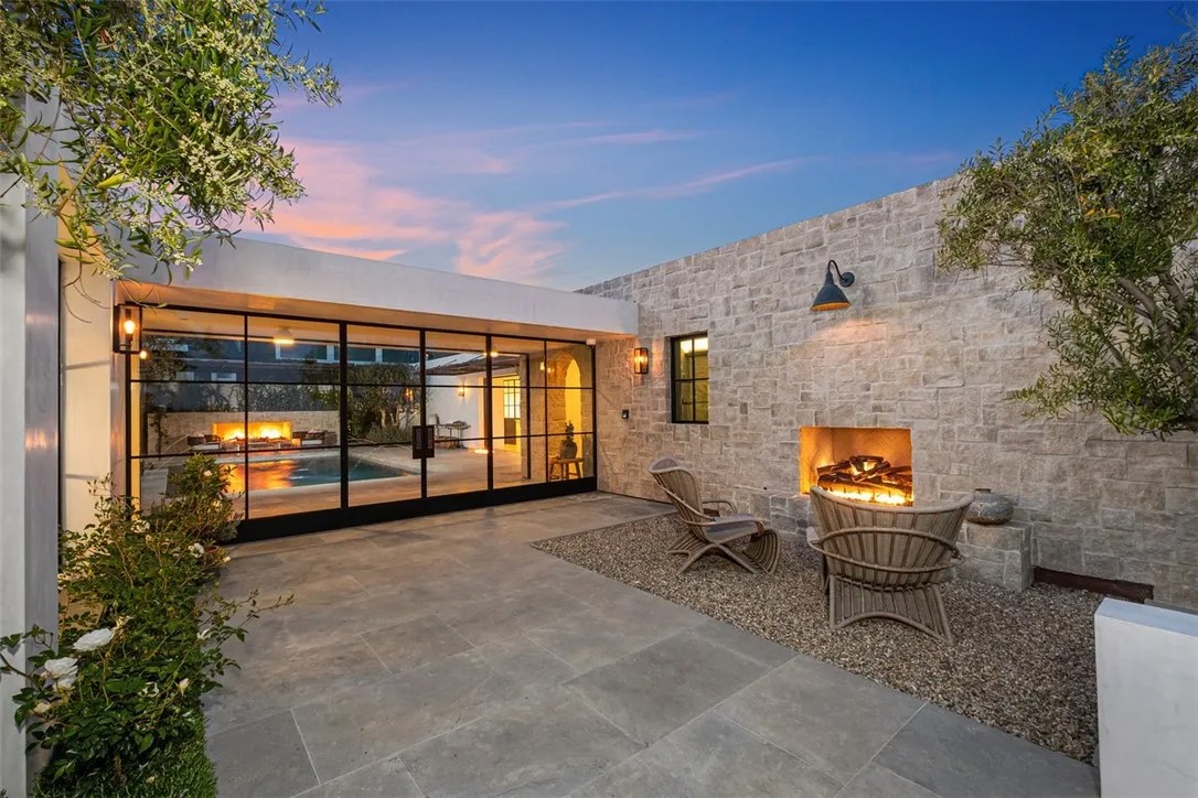 31 Monarch Bay Drive