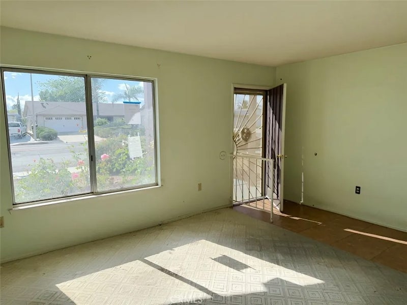 28422 Sun City Blvd