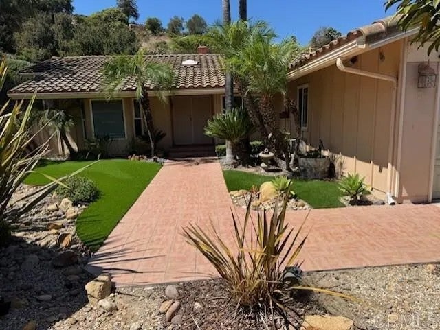Photo of 454 Goulburn Ct, El Cajon, CA 92020 (MLS # PTP2606930)