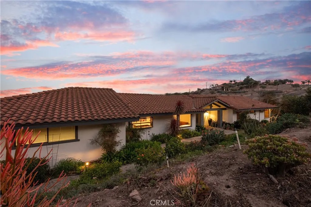 5088 San Jacinto Circle West