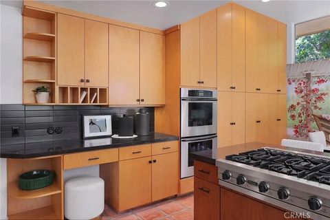 Tiny photo for 3951 Vanalden Ave, Tarzana, CA 91356 (MLS # SR25231904)