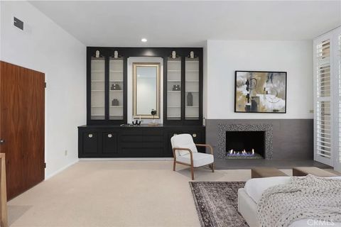 Tiny photo for 3951 Vanalden Ave, Tarzana, CA 91356 (MLS # SR25231904)