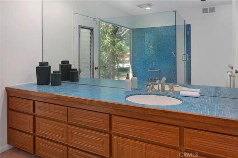 Tiny photo for 3951 Vanalden Ave, Tarzana, CA 91356 (MLS # SR25231904)